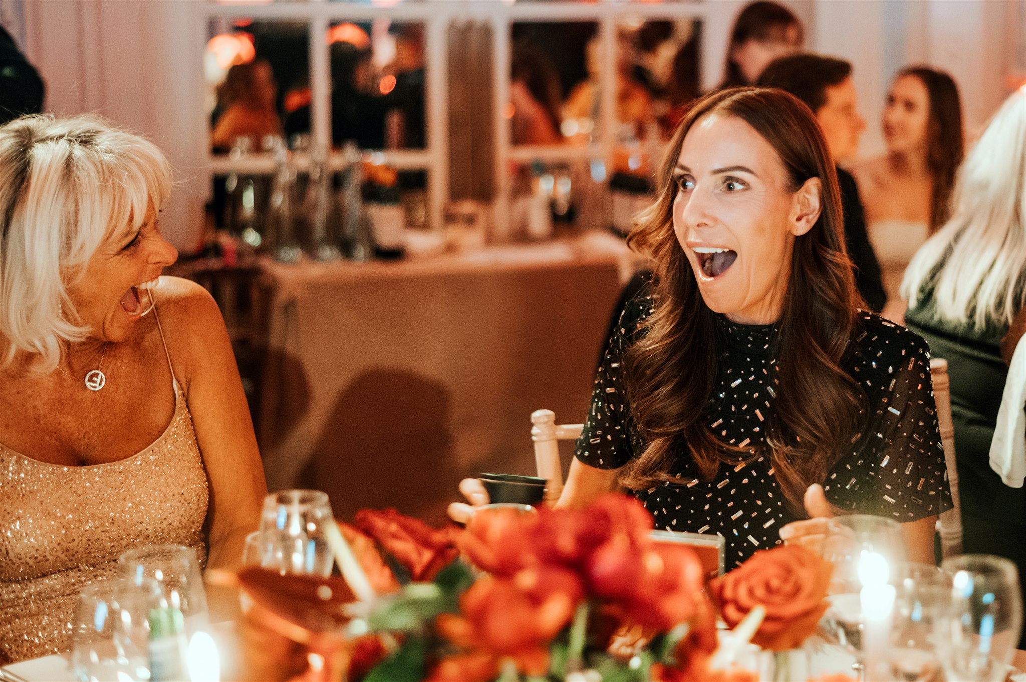 Interactive corporate entertainment by close-up magician Richard Symes, engaging business event guests with unforgettable magic and mind-reading.